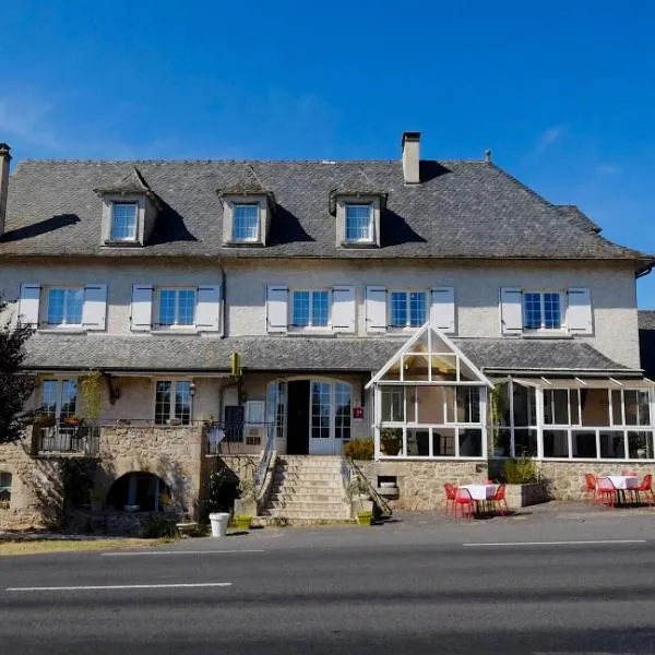 Logis Hotel Le Relais du Teulet, hotel v destinaci Goulles