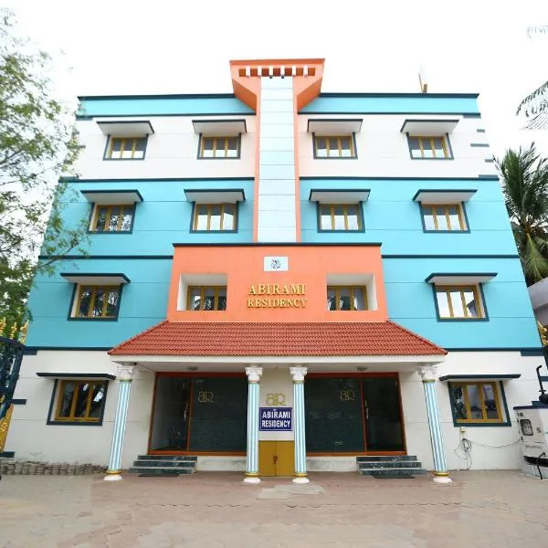 Abirami Residency, hotel v destinaci Tirukkadaiyūr