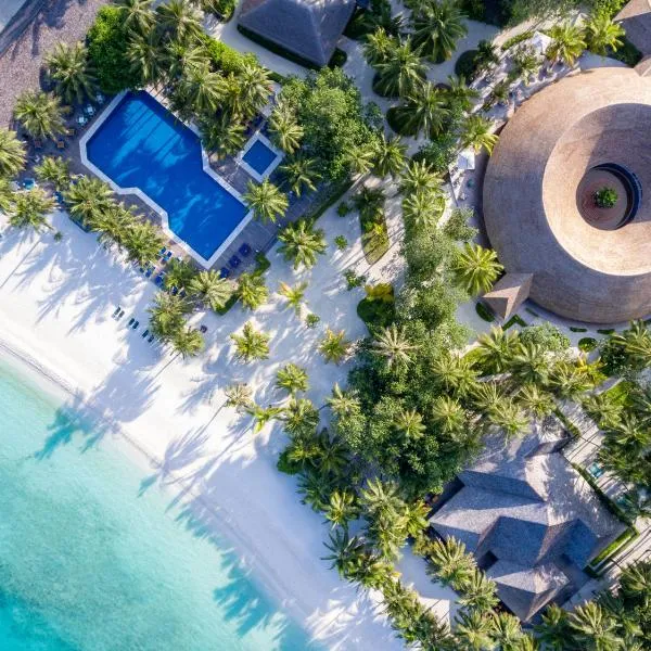 Meeru Maldives Resort Island, hotel di Dhiffushi