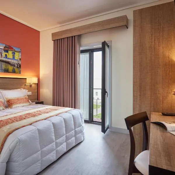 Suites & Hostel Cidade Aveiro, hotel v destinaci Aveiro