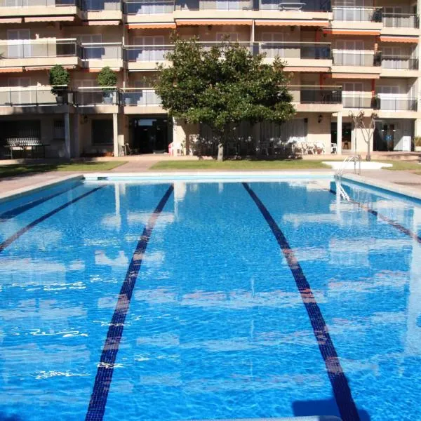 Apartamento en Familia, hotel in Comarruga