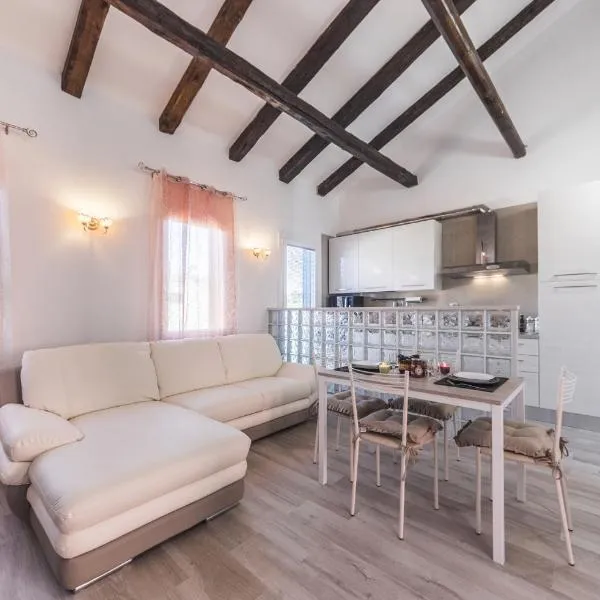 Ca' Laura - Murano Centro - 10 min from Venice – hotel w mieście Murano
