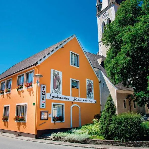 Landpension Birker - Self Check-In, מלון בWeißkirchen in Steiermark