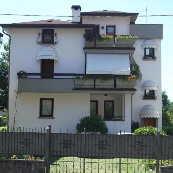 Casa Vacanze Boario, hotel v destinaci Boario Terme