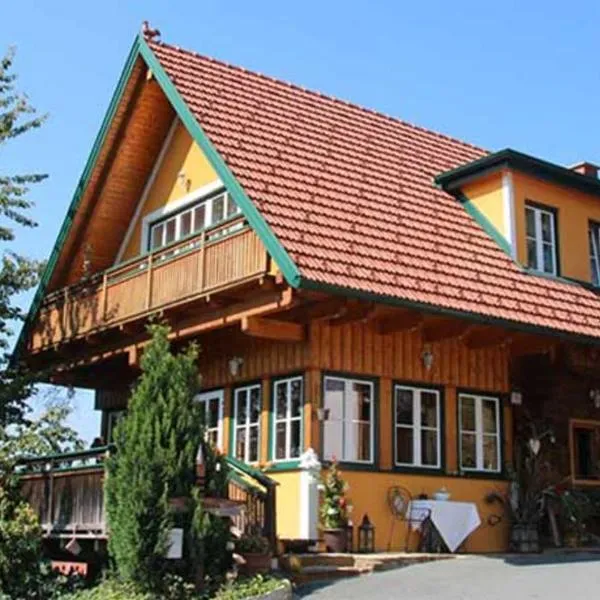 Weingut Schatz, hotel v destinaci Heimschuh