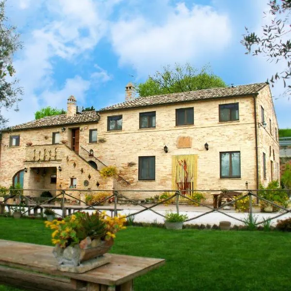 Il Vecchio Pioppo, hotel a Fermo