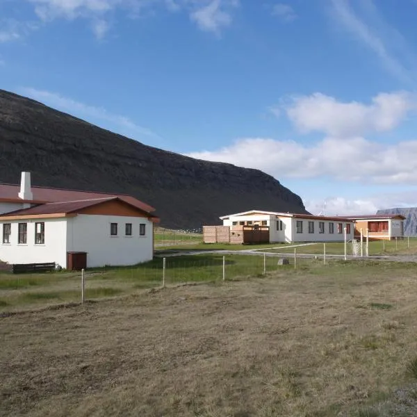 Hotel Latrabjarg, hotell i Patreksfjörður