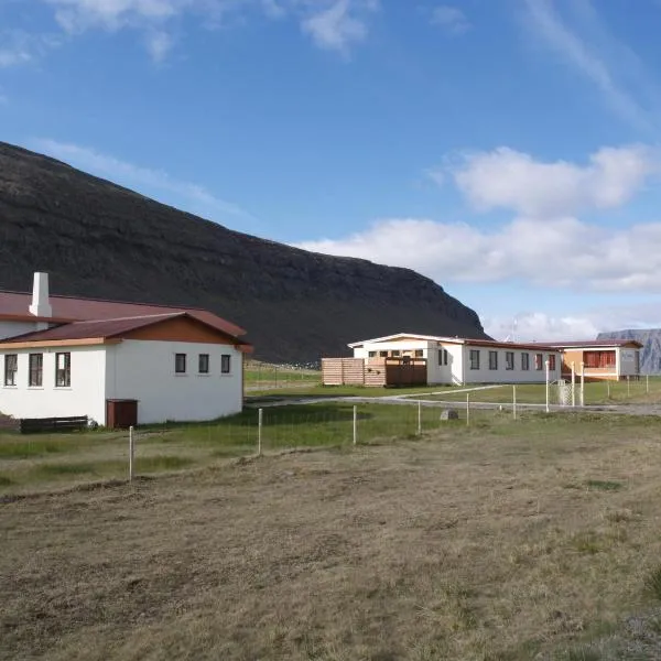 Hotel Latrabjarg, hotel in Patreksfjörður