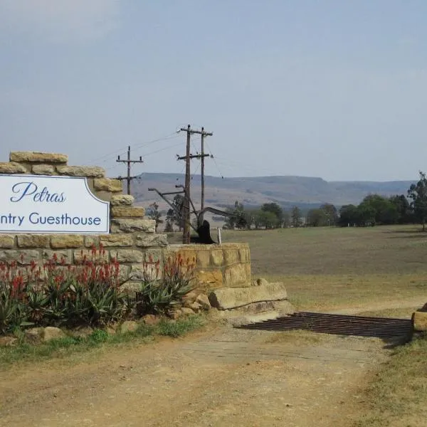 Petra's Country Guesthouse, hotel i Vryheid