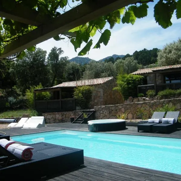 Les Jardins de Mathieu, hotel v destinaci Porto-Vecchio