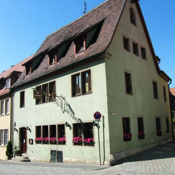 Pension Hofmann-Schmölzer, hotel v destinaci Rothenburg ob der Tauber