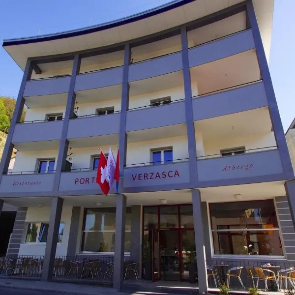 Albergo Porta Verzasca, hotel in Rivera