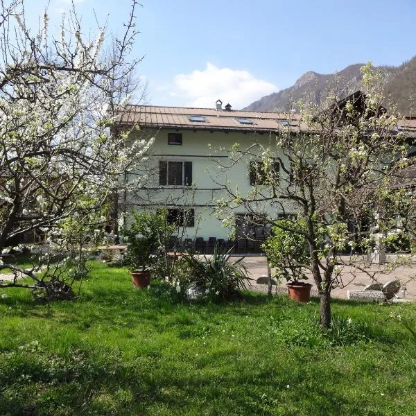 Fedrig Private Rooms & Apartment, hotel v destinaci Kobarid
