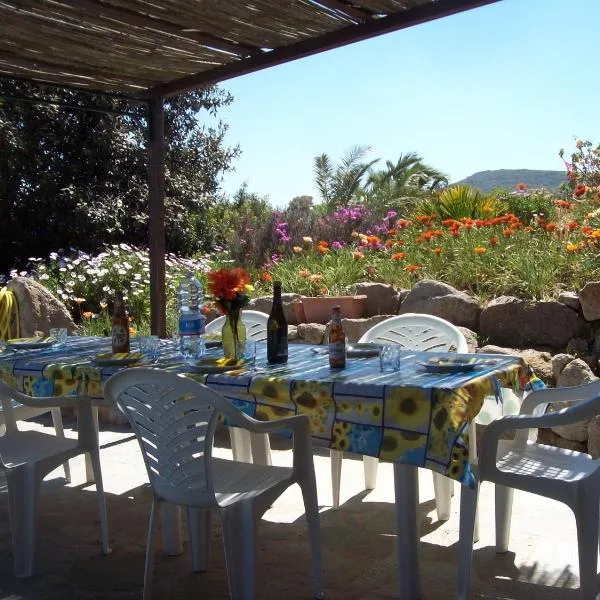 L'Oasi, hotel in Cala Sapone