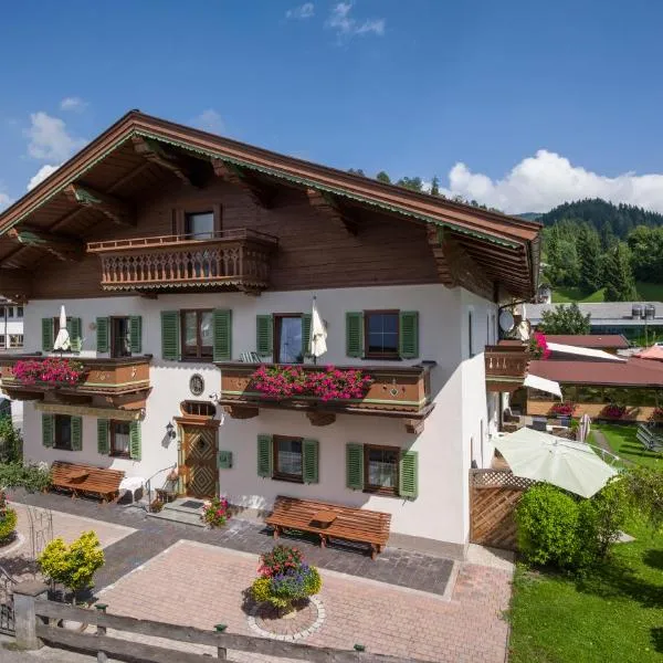 Landgasthof Dorfstadl, hotell sihtkohas Kössen