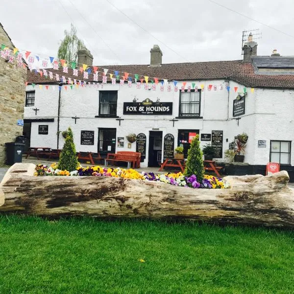 The Fox & Hounds Inn, hotel i West Burton