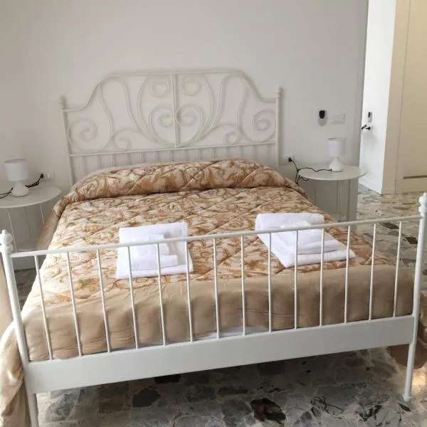 Rooms Villa Bergamo Airport, hotel v destinaci Scanzorosciate