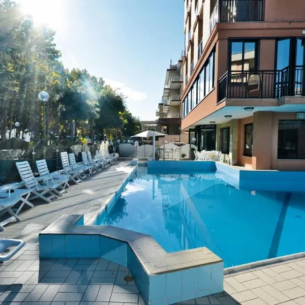 Hotel Apollo, khách sạn ở Cesenatico