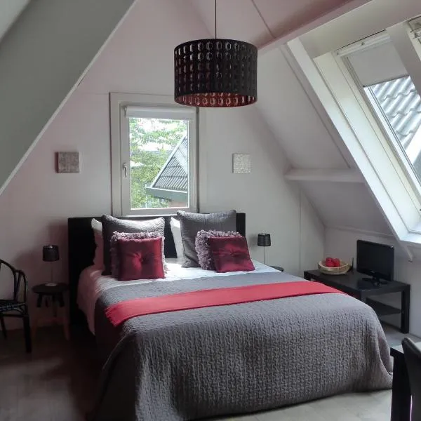 B&B Onder de rode beuk, hotel v destinaci Dieren