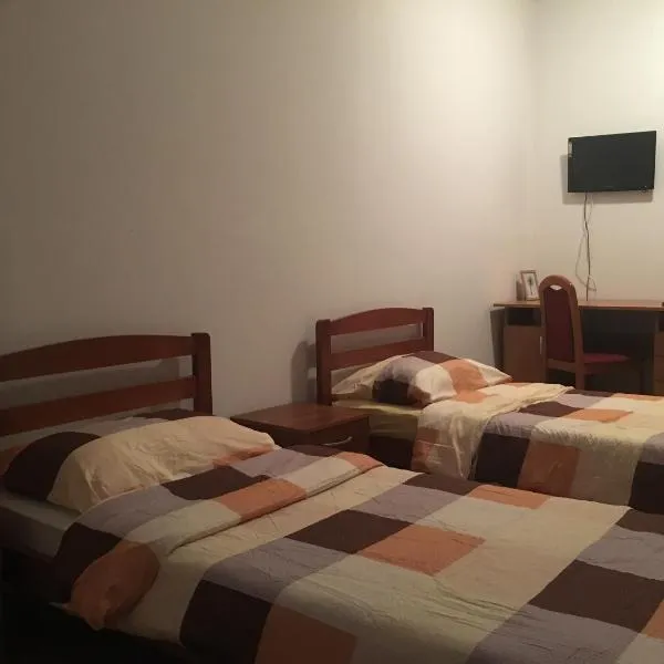 Bistro Kristina, hotel v destinácii Perušić