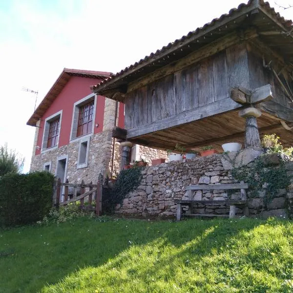 Casa Rural La Cuesta, hotel in Villarmil