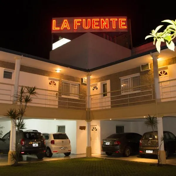 La Fuente Apart Hotel, hotel v destinaci Federación