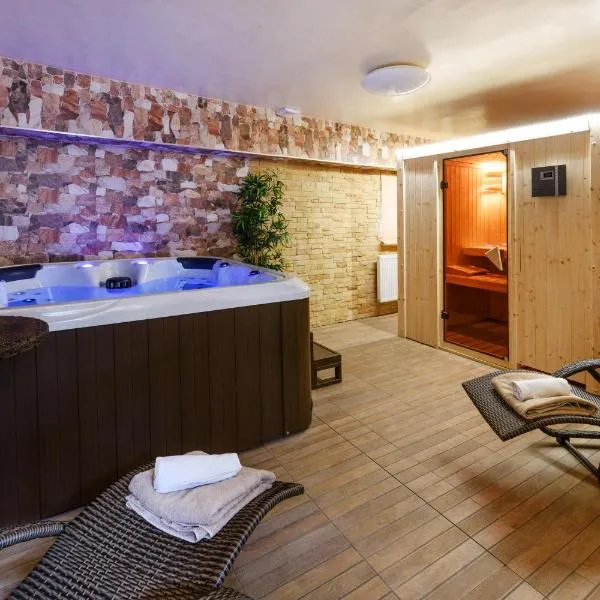 Wellness Apartmány Andrea, hôtel à Zdíkov