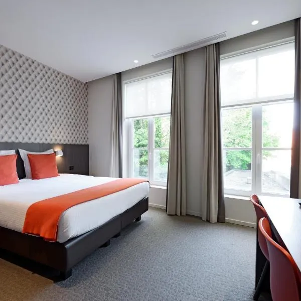 Square Hotel, hotel v destinaci Kortrijk