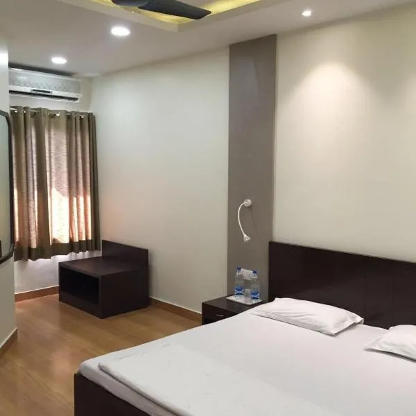 Pamposh Guest House GK II Market, hotel di New Delhi