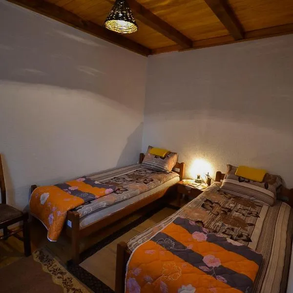 Antik, hotel v destinaci Foča