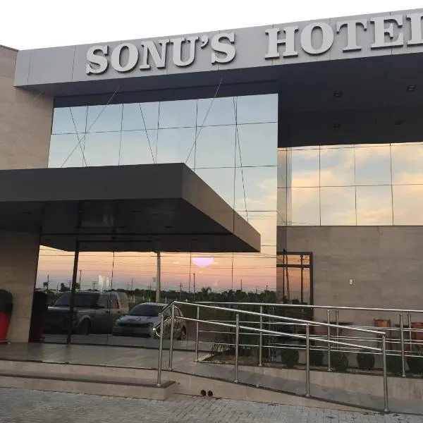 시노프에 위치한 호텔 Sonus Hotel