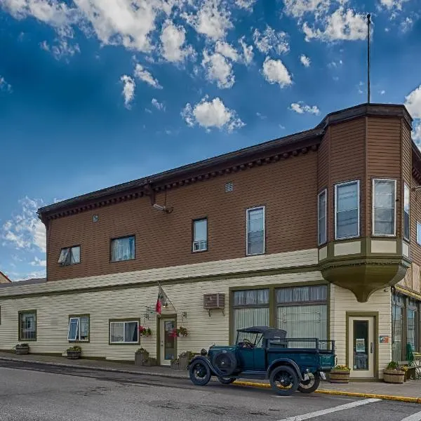 Country Encounters Accommodations, hotel en Blairmore