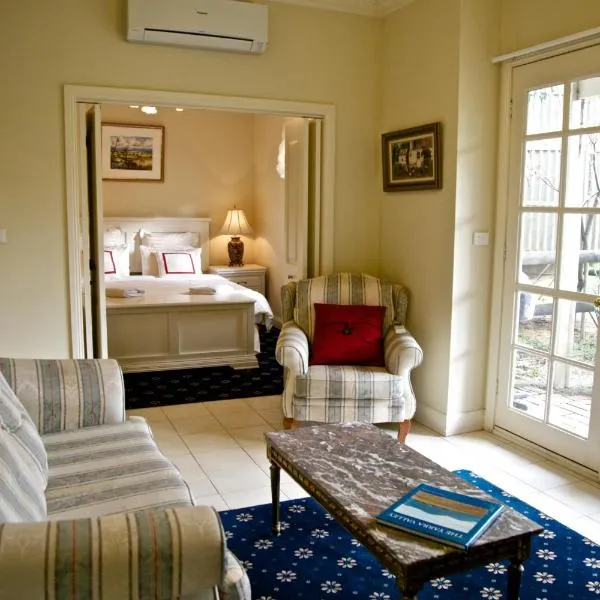 Holly Lane Mews, Hotel in Yarra Glen