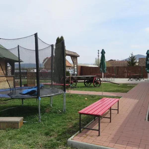 Három Székely Fogadó, hotel v destinaci Miercurea Ciuc