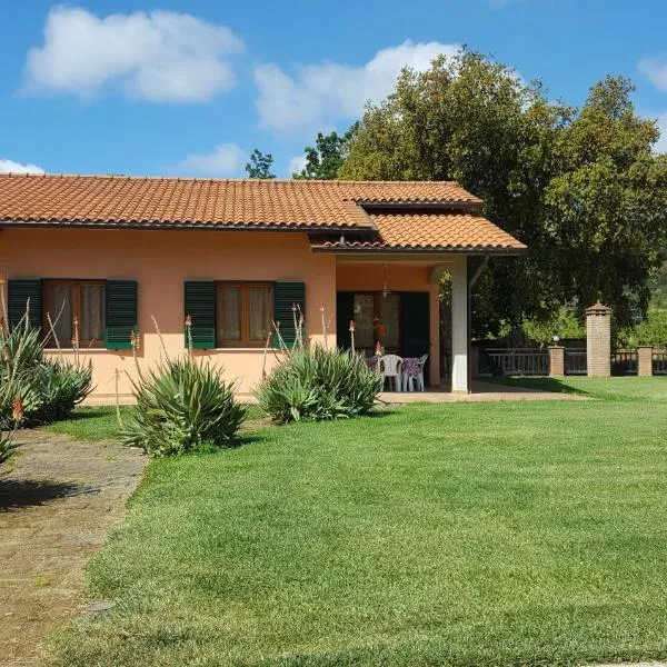 Agriturismo Rebua, hotel v destinaci Porto Azzurro