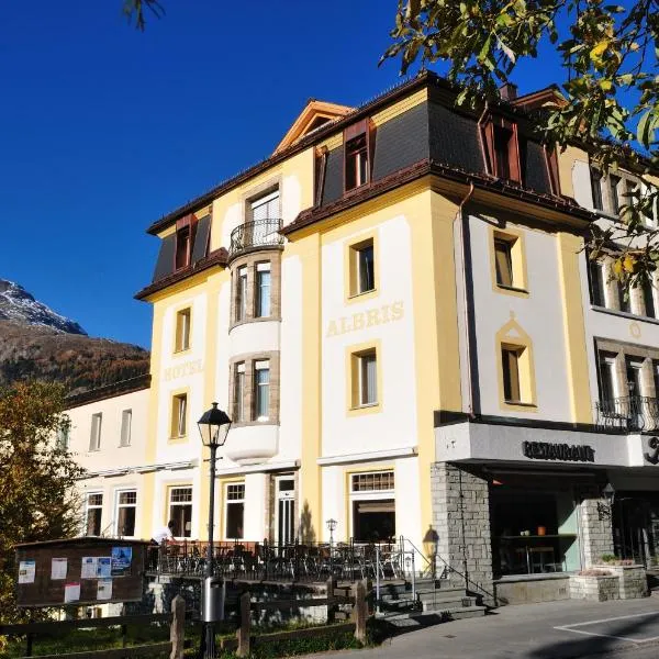 Hotel Albris, hotell i Pontresina