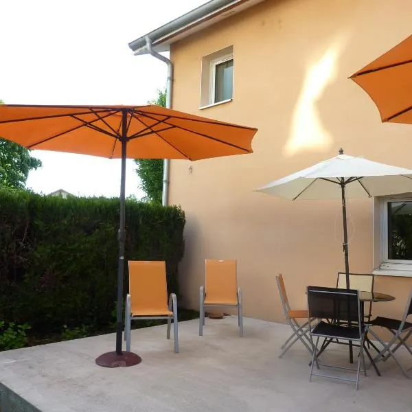 Lac'Hotel France – hotel w mieście Montréal La Cluse