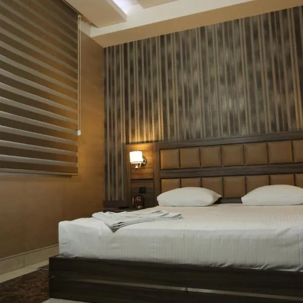 Avan Plaza Hotel, hotel v Jerevanu