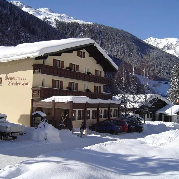 Wohlfühlpension Tirolerhof, hotel v destinaci Partenen