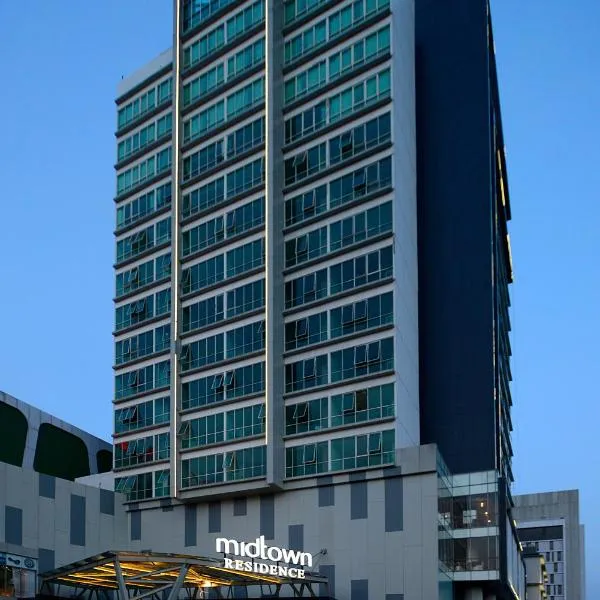 Midtown Residence Surabaya，Pradahkalikendal的飯店