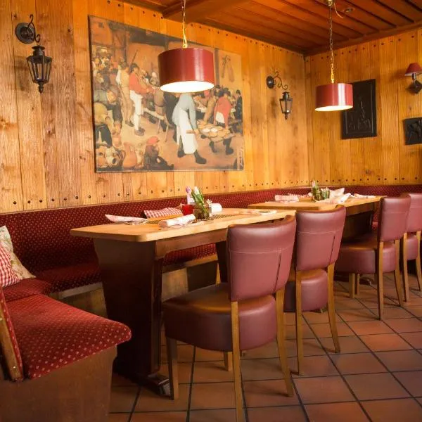 bei Kliewe im Westfälischen Hof, hotel v destinaci Beckum