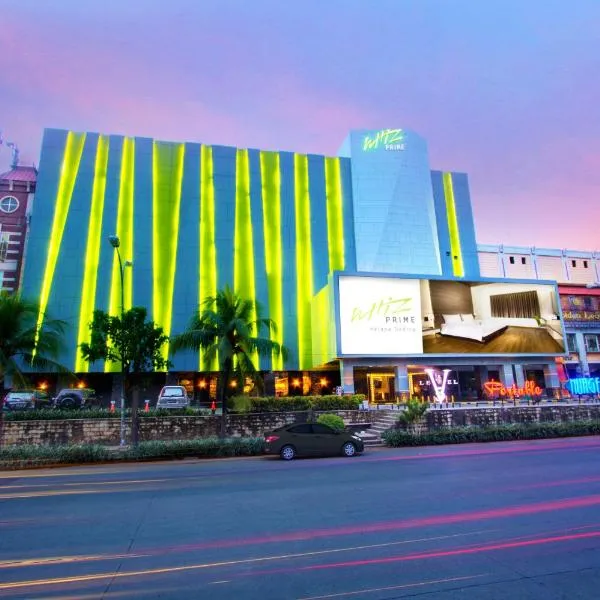 Whiz Prime Hotel Kelapa Gading, hotel din Sasak