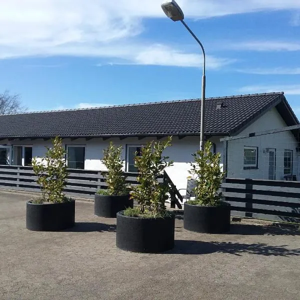 Hals Hotel ferielejlighed, hotel v destinaci Hals