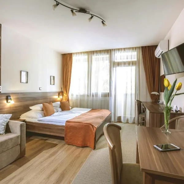 Apartman Hotel, hotel in Bük