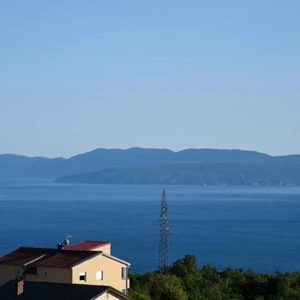 Apartments Trampi, Hotel in Marinići