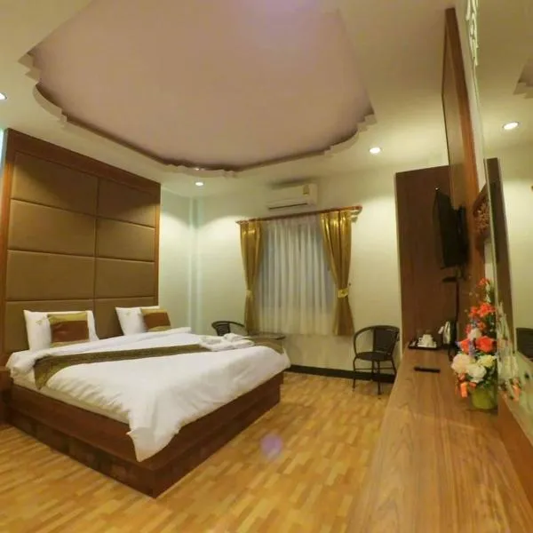 Dusita Grand Resort, hotel in Ban Khu Ha Nai (1)