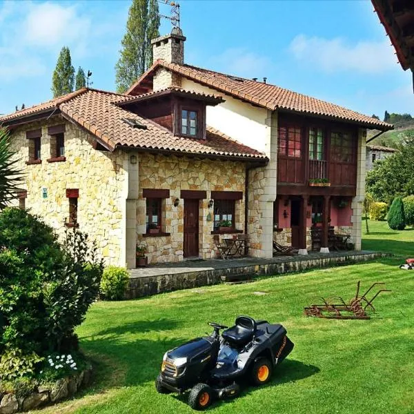 Asturias Apartamentos Rurales Naveces, хотел в Naveces