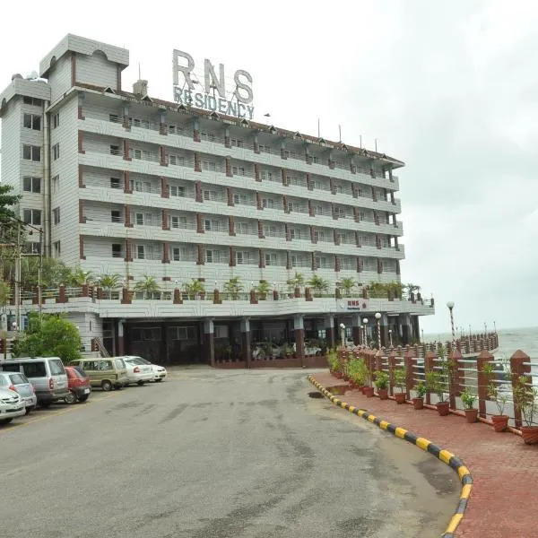 RNS Residency Sea View, hotel in Māvalli
