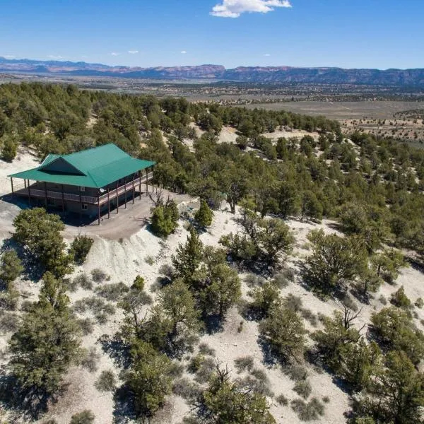 Ridgetop Hideaway, hotel a Hatch
