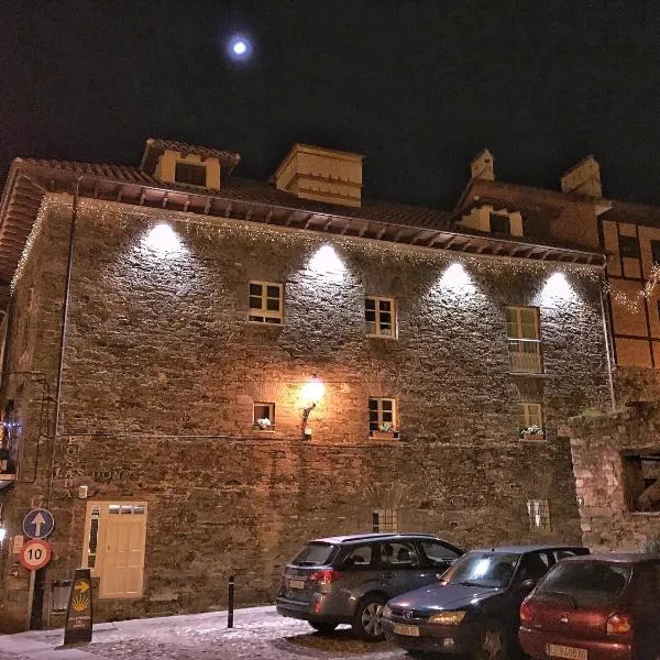 Las Doñas del Portazgo, hotel en Villafranca del Bierzo